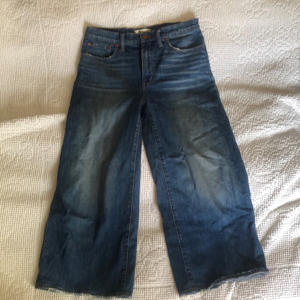 Madewell brand wide-leg crop jeans. perfect for spring!